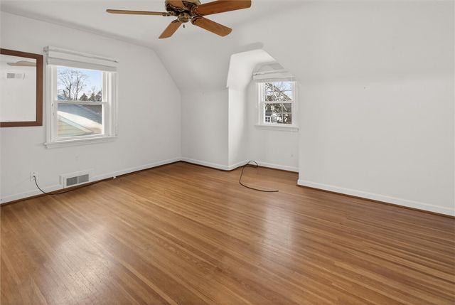 205 Thorncliffe Drive, Irondequoit, NY 14617