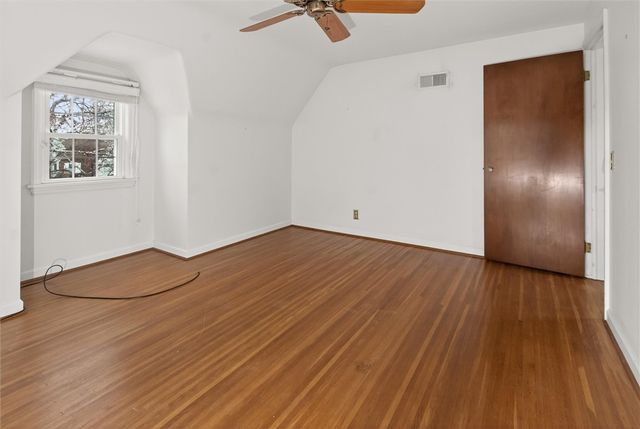 205 Thorncliffe Drive, Irondequoit, NY 14617