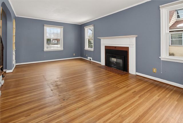 205 Thorncliffe Drive, Irondequoit, NY 14617