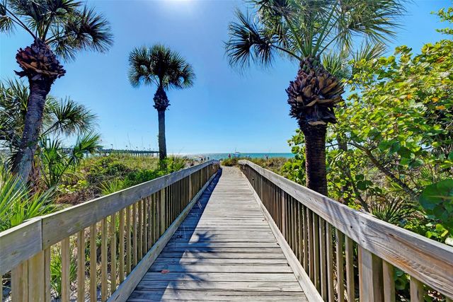 9845 HILLTOP DRIVE, Venice, FL 34292