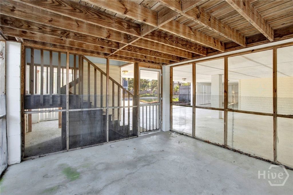 Image 28 of property listing at 403 7th Street, Tybee Island, GA 31328