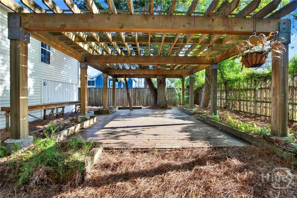 Image 35 of property listing at 403 7th Street, Tybee Island, GA 31328