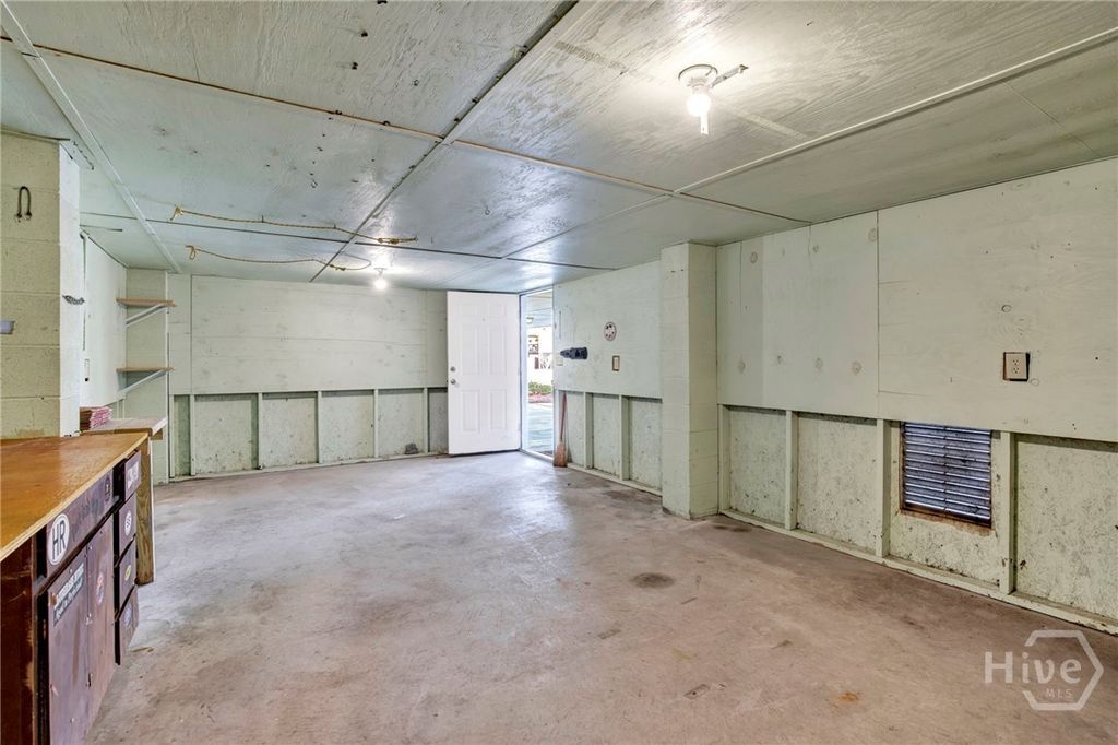 Image 41 of property listing at 403 7th Street, Tybee Island, GA 31328