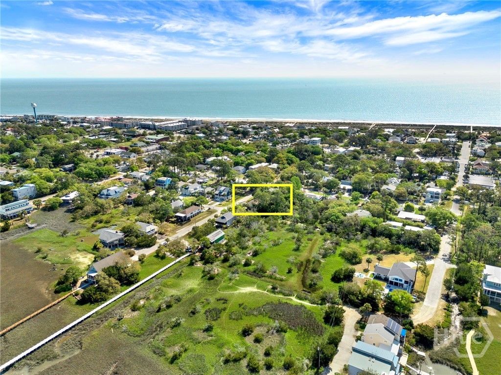 Image 44 of property listing at 403 7th Street, Tybee Island, GA 31328