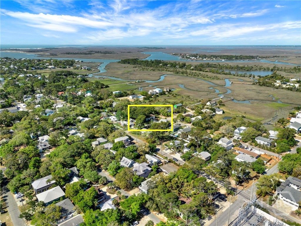 Image 45 of property listing at 403 7th Street, Tybee Island, GA 31328
