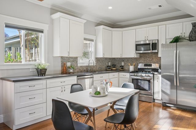 3033 Ellis St B, Berkeley, CA 94703