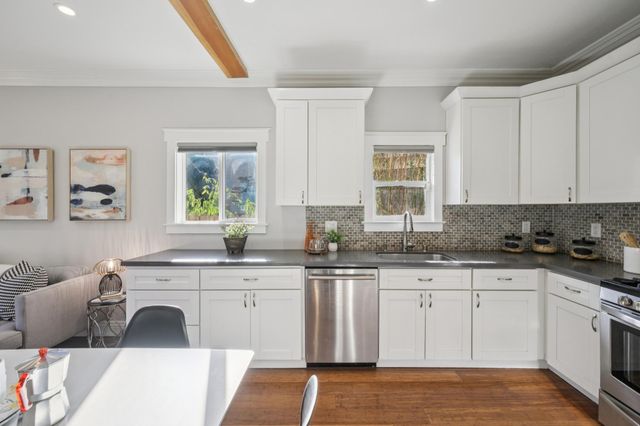 3033 Ellis St B, Berkeley, CA 94703