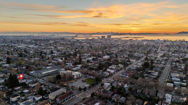 3033 Ellis St B, Berkeley, CA 94703