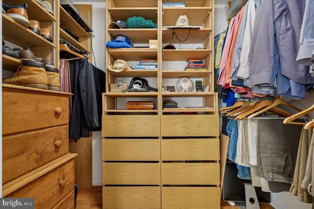 9625 REACH RD, Potomac, MD 20854