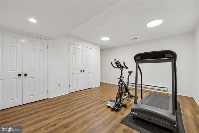 9625 REACH RD, Potomac, MD 20854