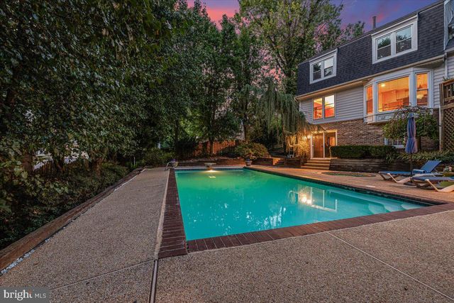 9625 REACH RD, Potomac, MD 20854