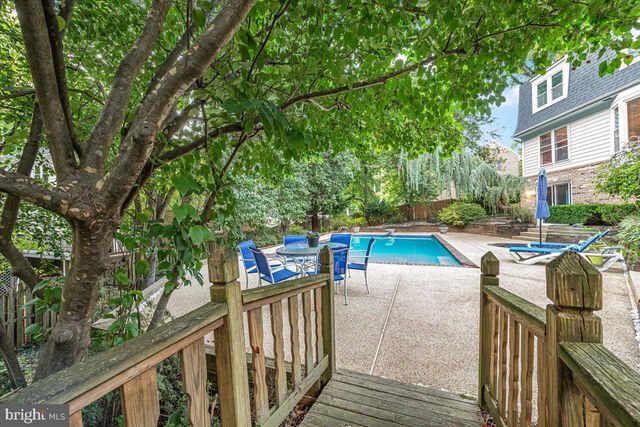 9625 REACH RD, Potomac, MD 20854