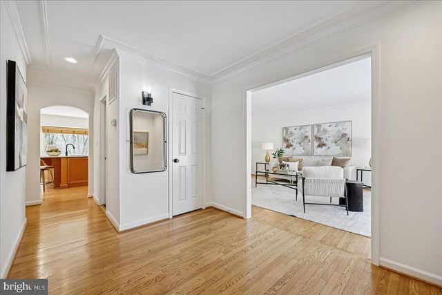 9625 REACH RD, Potomac, MD 20854