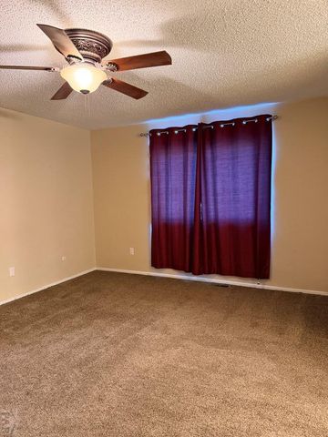 712 S Carrizo Springs Ave, Pueblo West, CO 81007