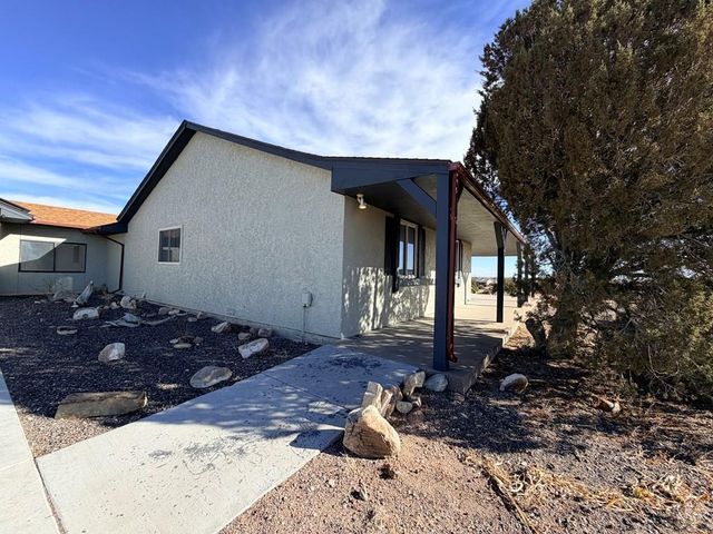 712 S Carrizo Springs Ave, Pueblo West, CO 81007