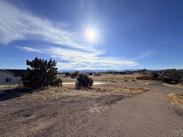 712 S Carrizo Springs Ave, Pueblo West, CO 81007