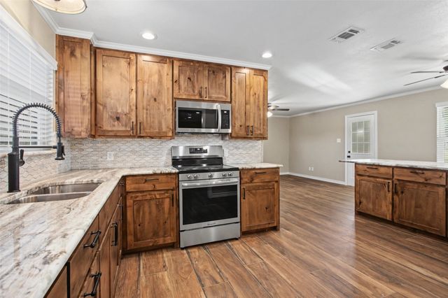 1101 Zion Hill Road, Weatherford, TX 76088