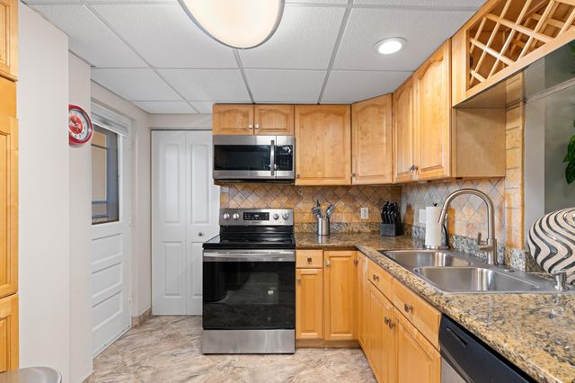 6461 NW 2nd Avenue 415, Boca Raton, FL 33487