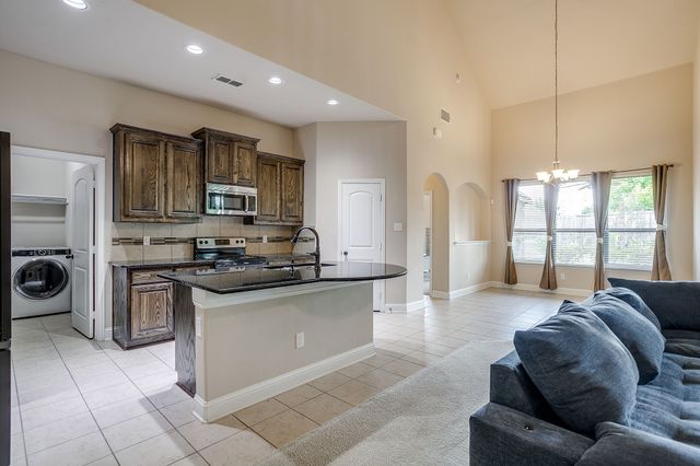 110 Fieldview Drive, Crandall, TX 75114