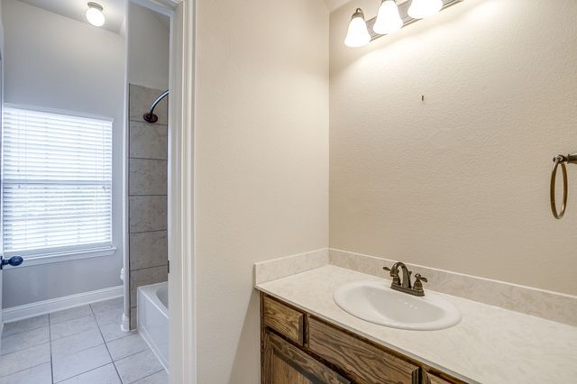 110 Fieldview Drive, Crandall, TX 75114