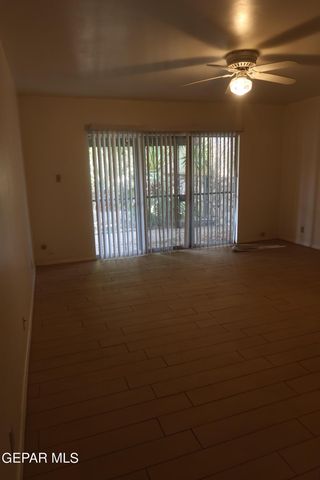 10601 PARK VIEW Circle, El Paso, TX 79935