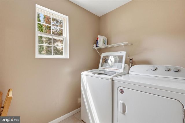 23 PULASKI DR, Barnegat, NJ 08005
