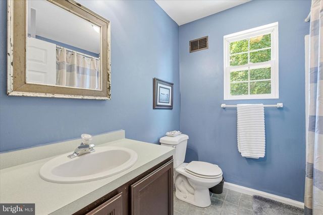23 PULASKI DR, Barnegat, NJ 08005