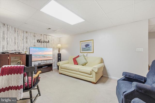 23 PULASKI DR, Barnegat, NJ 08005