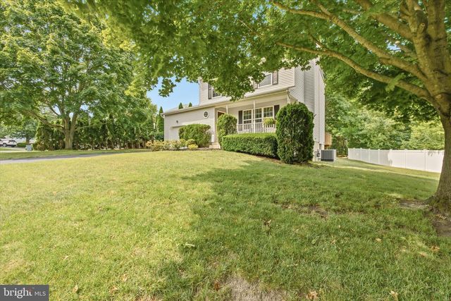 23 PULASKI DR, Barnegat, NJ 08005