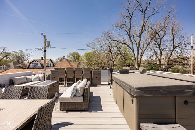 2934 MacPherson Avenue, Indianapolis, IN 46205