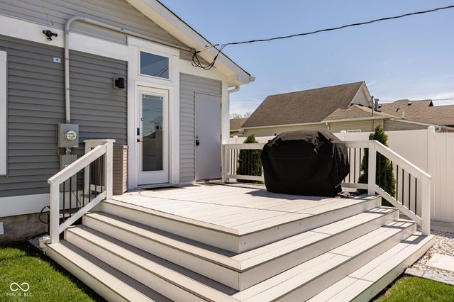 2934 MacPherson Avenue, Indianapolis, IN 46205