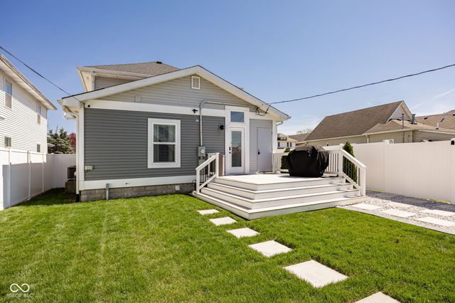 2934 MacPherson Avenue, Indianapolis, IN 46205