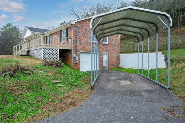 4428 Jennings Creek Hwy, Whitleyville, TN 38588