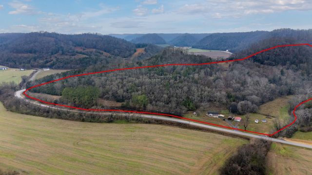 4428 Jennings Creek Hwy, Whitleyville, TN 38588