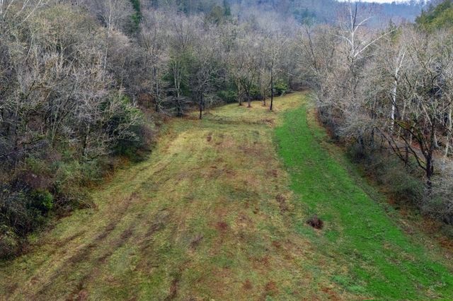 4428 Jennings Creek Hwy, Whitleyville, TN 38588