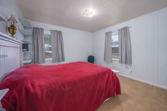 4428 Jennings Creek Hwy, Whitleyville, TN 38588