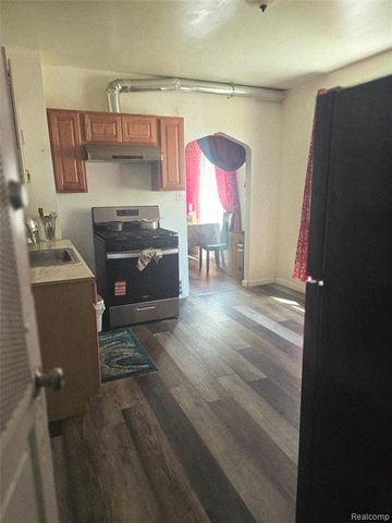 11821 Gable Street, Hamtramck, MI 48212
