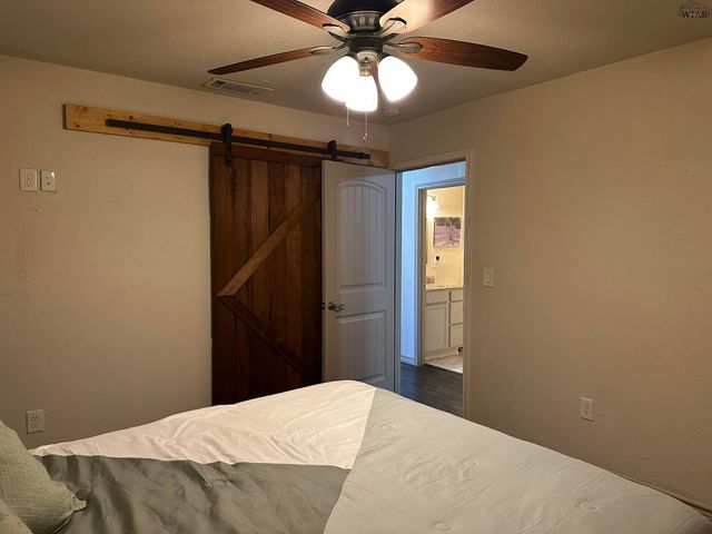 3305 SHERWOOD LANE, Wichita Falls, TX 76308