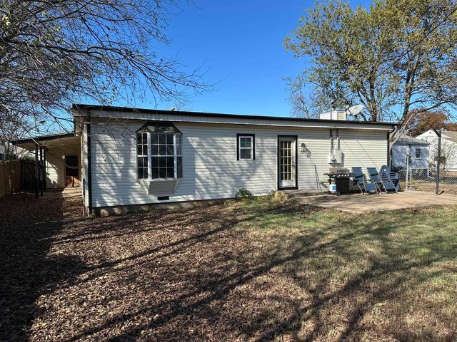 3305 SHERWOOD LANE, Wichita Falls, TX 76308