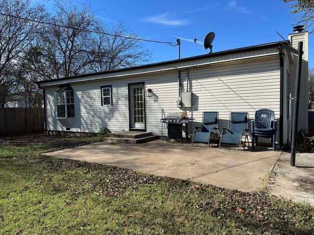 3305 SHERWOOD LANE, Wichita Falls, TX 76308