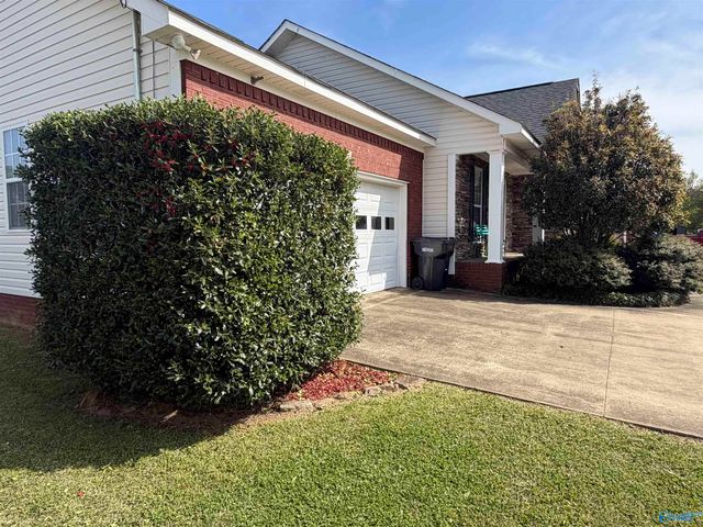 4221 Blake Drive, Southside, AL 35907