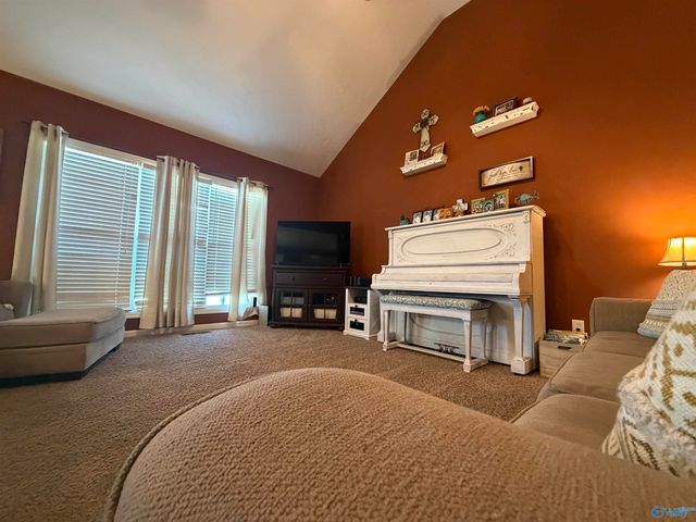 4221 Blake Drive, Southside, AL 35907