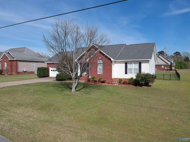 4221 Blake Drive, Southside, AL 35907