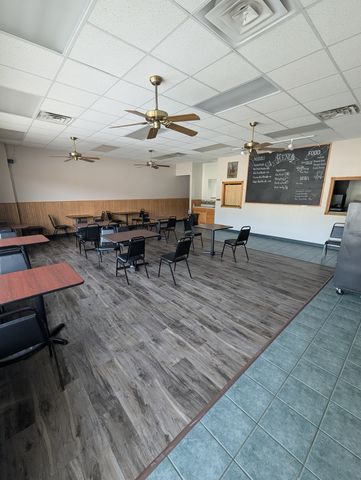 4659 44TH Street 2, Rock Island, IL 61210