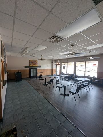 4659 44TH Street 2, Rock Island, IL 61210