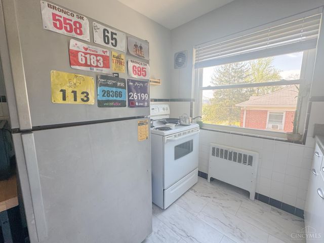 5568 Beechmont Avenue, Cincinnati, OH 45230
