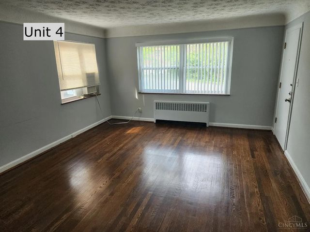5568 Beechmont Avenue, Cincinnati, OH 45230