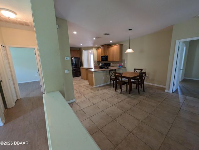 141 Campanello Court, Daytona Beach, FL 32117