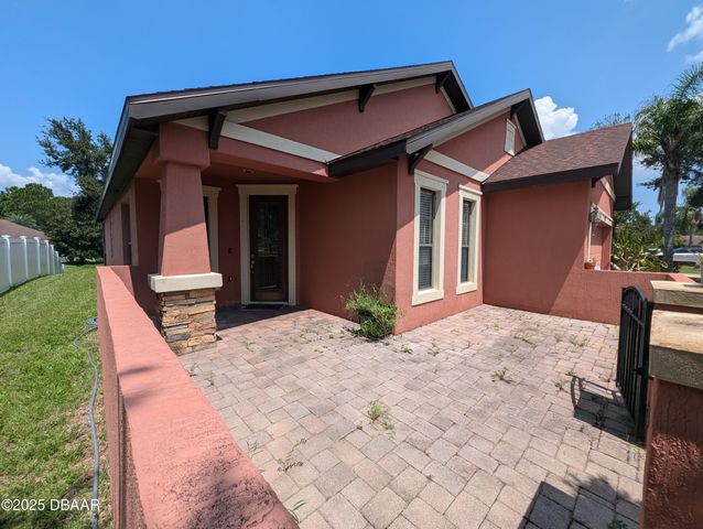 141 Campanello Court, Daytona Beach, FL 32117