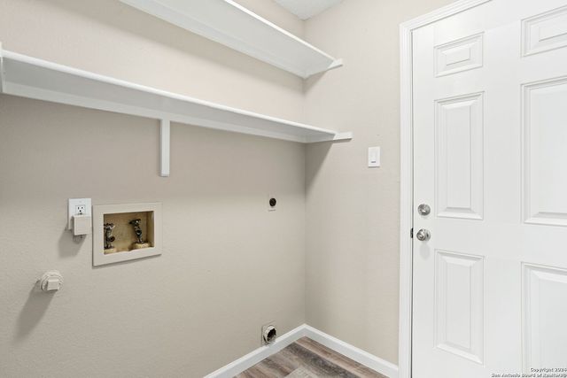 7431 Branston, San Antonio, TX 78250